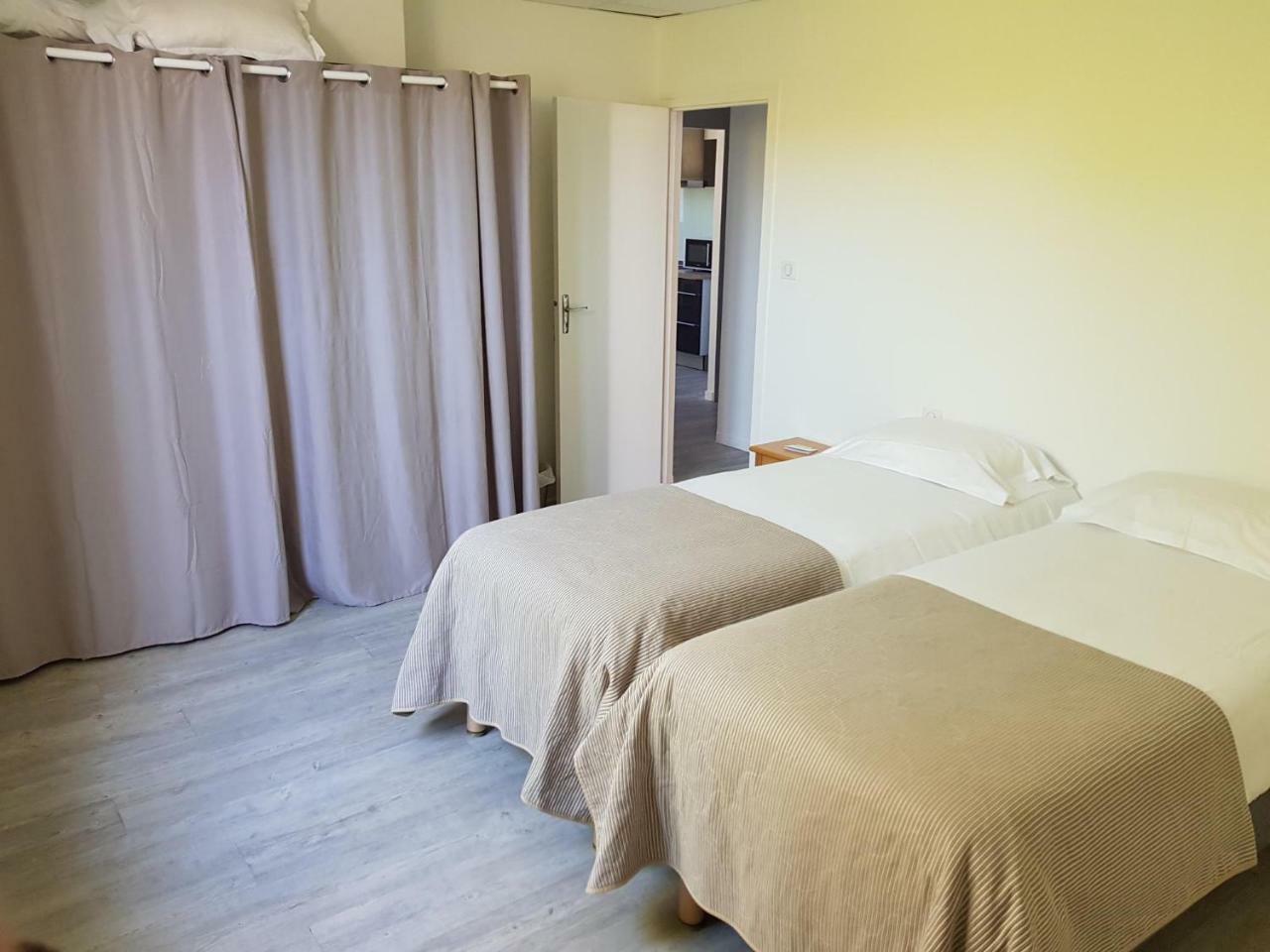 Logis Hotel Le Relais Biscarrosse Habitación foto