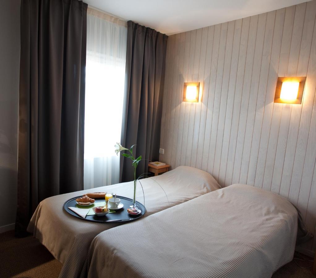 Logis Hotel Le Relais Biscarrosse Habitación foto